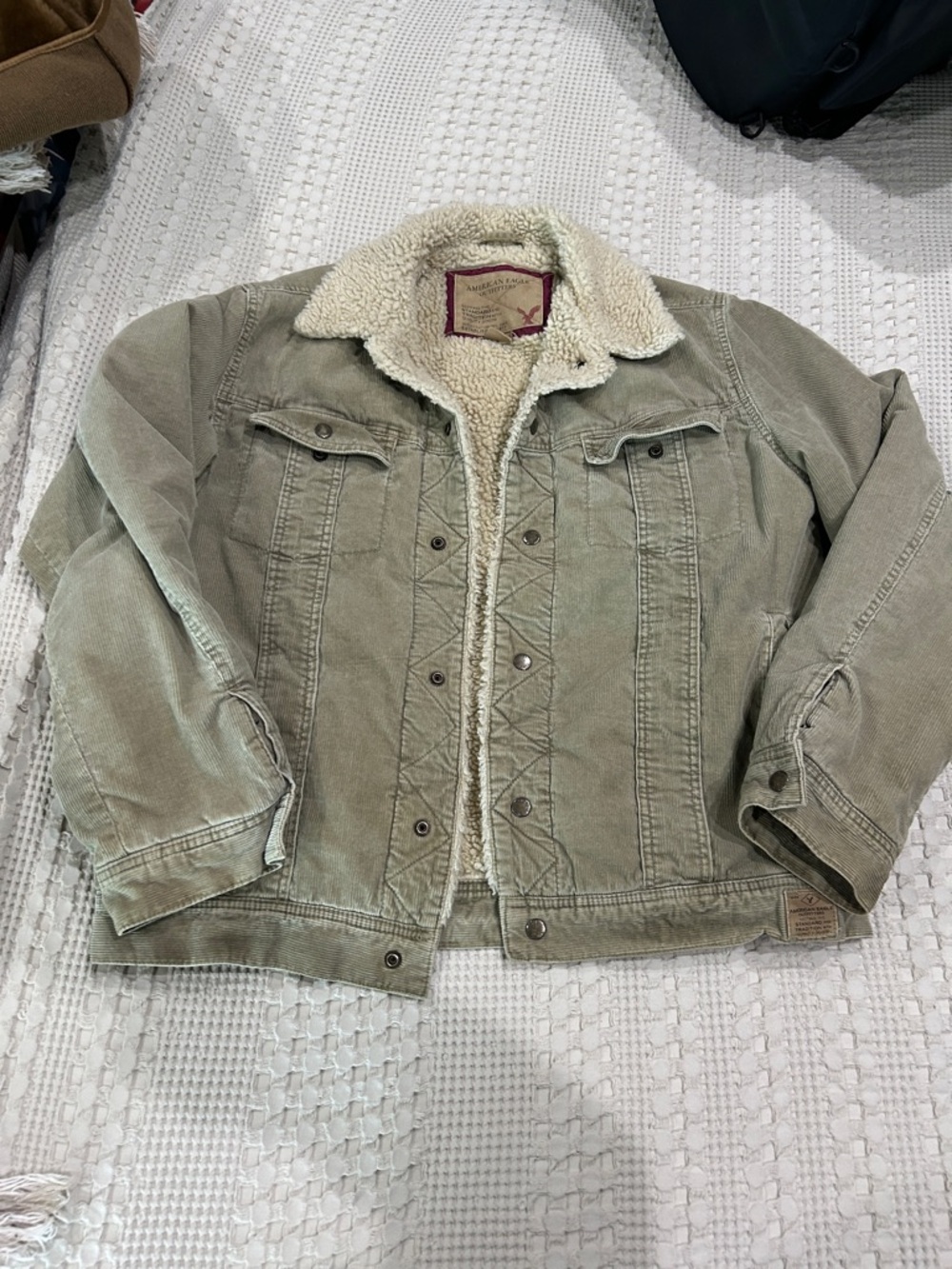 Sherpa-Lined Corduroy Jacket in khaki men’s xl
